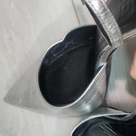 Givenchy Womens G lock Metallic Ankle Strap Heels Pump Sandals Shoes sz 9 - Picture 14 of 16